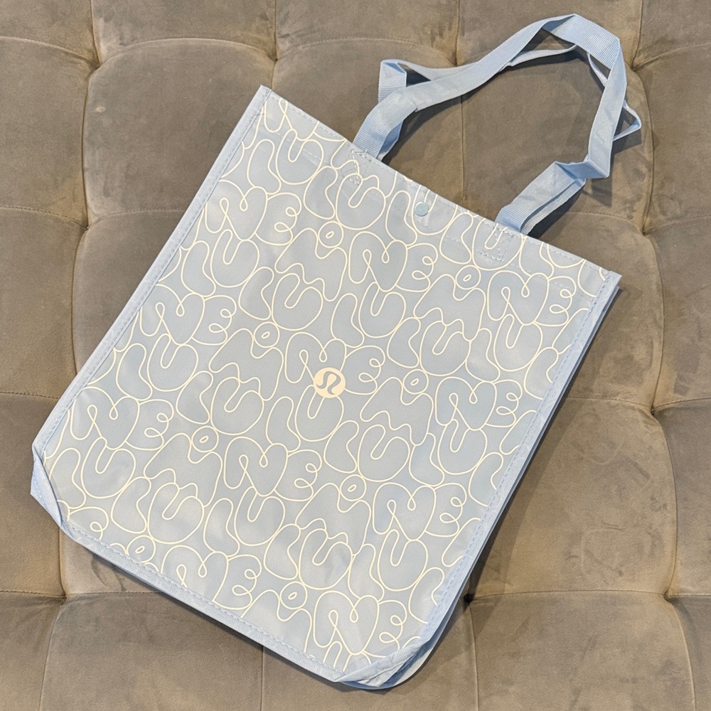 NEW Lululemon Sky Blue Patterned Large Shoulder Reusable Tote Bag